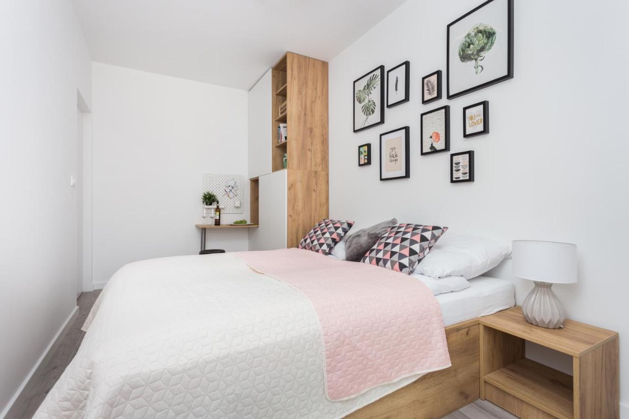 City Of The Kings - Pastel Apartment Lubelska 10 Krakow Dış mekan fotoğraf